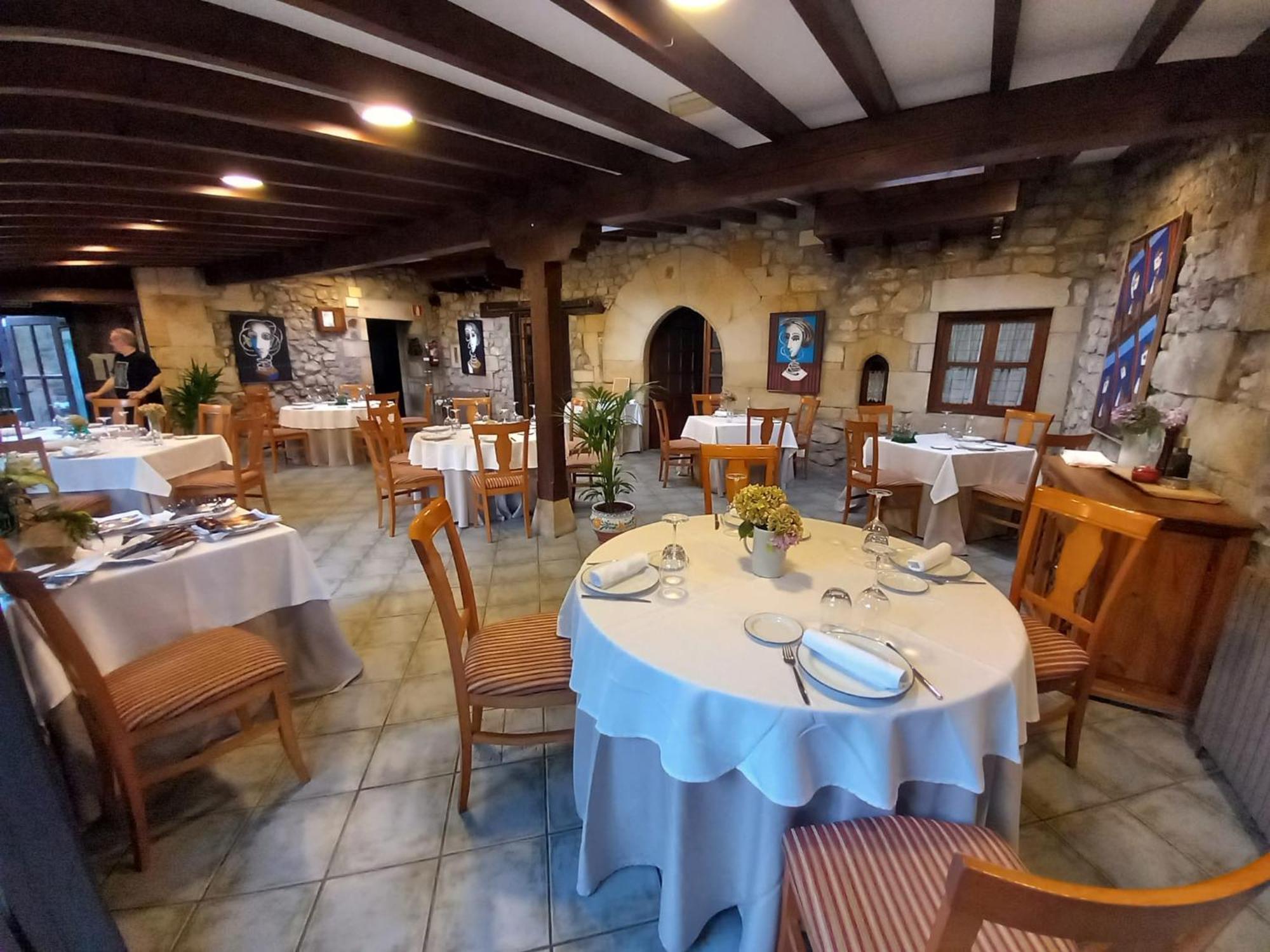 Hotel El Pucheru 4 Almas à Barcenaciones Extérieur photo